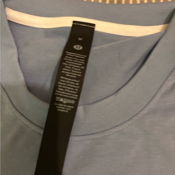 Lululemon Zeroed In Short
Sleeve - Picture 3 of 5